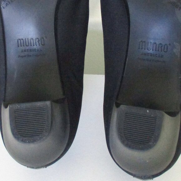 Munro American Womens Black Textile Peep Toe Pump w/ 2"Heel NWOB - Size 11M - Picture 9 of 9